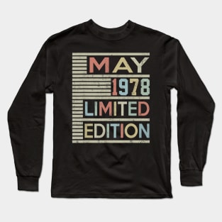 42nd Birthday Gift May 1978 42 Years Old Long Sleeve T-Shirt